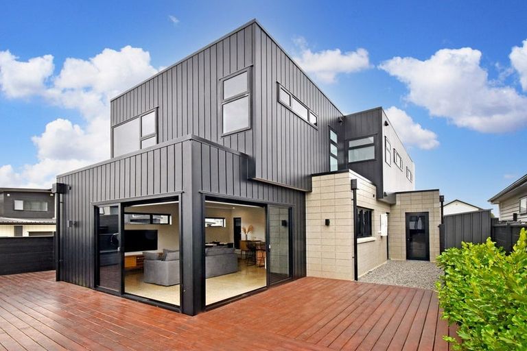 Photo of property in 58 Hayfield Way, Karaka, Papakura, 2113