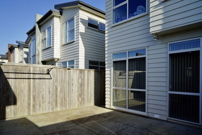 Photo of property in 100 Flat Bush School Road, Flat Bush, Auckland, 2019