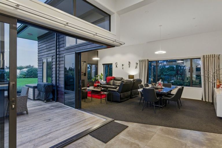 Photo of property in 518 Hickford Road, Foxton, 4891