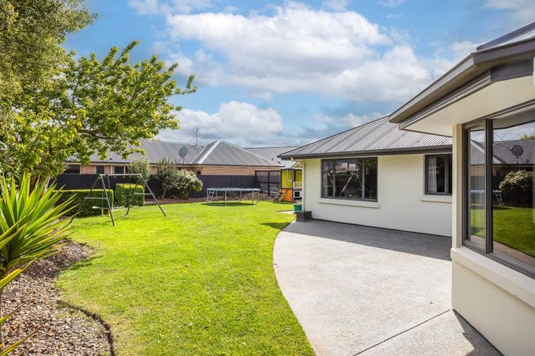 Photo of property in 100 Courtenay Drive, Kaiapoi, 7630
