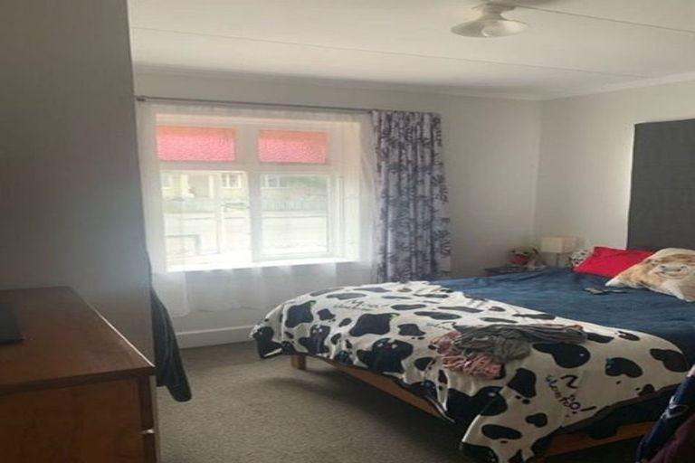 Photo of property in 118 Dobson Street, Ashburton, 7700