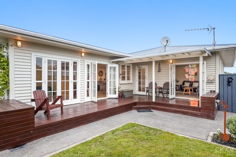 Photo of property in 39 Cudby Street, Woburn, Lower Hutt, 5011