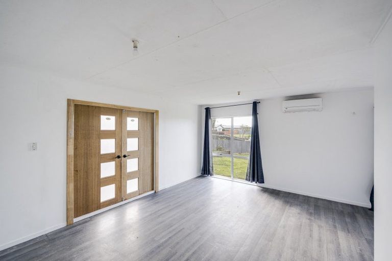 Photo of property in 15b Kilkee Terrace, Flaxmere, Hastings, 4120