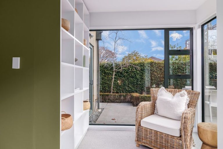 Photo of property in 1/56 Hewitts Road, Merivale, Christchurch, 8014