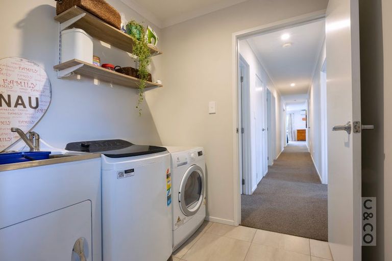 Photo of property in 11 Jessie Rise, Riverhead, 0820