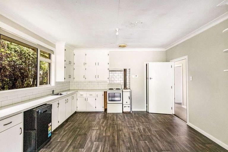 Photo of property in 32 Railway Esplanade, East Gore, Gore, 9710