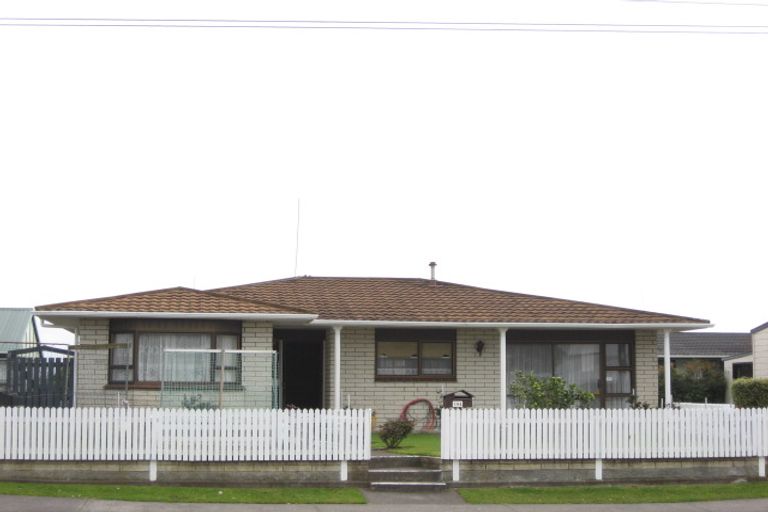 Photo of property in 194 Carrington Street, Lower Vogeltown, New Plymouth, 4310