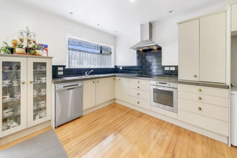 Photo of property in 7 Brough Road, Manurewa East, Auckland, 2102