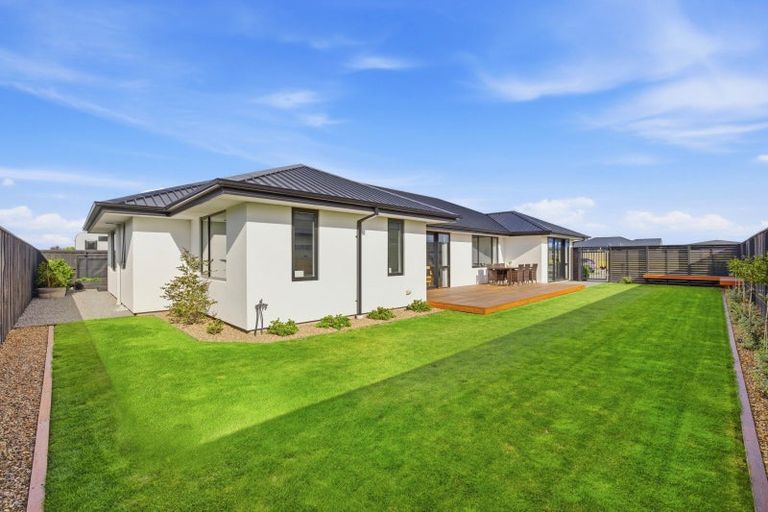 Photo of property in 9 Merino Crescent, Amberley, 7410