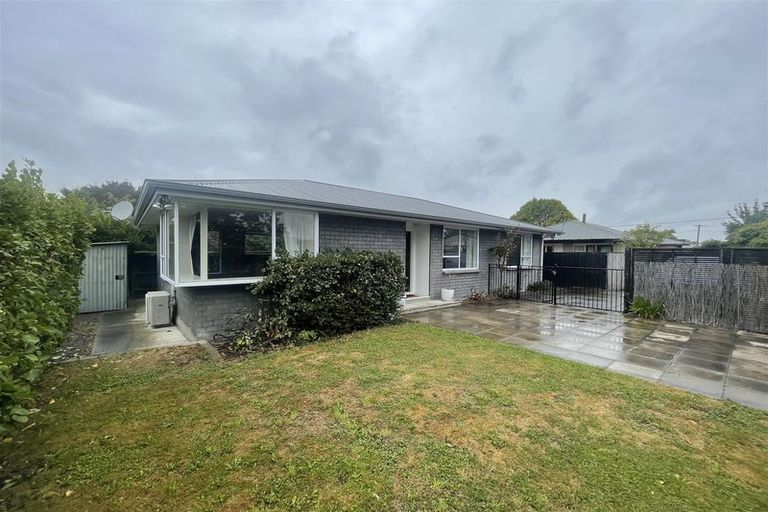 Photo of property in 19 Moreland Avenue, Papanui, Christchurch, 8053