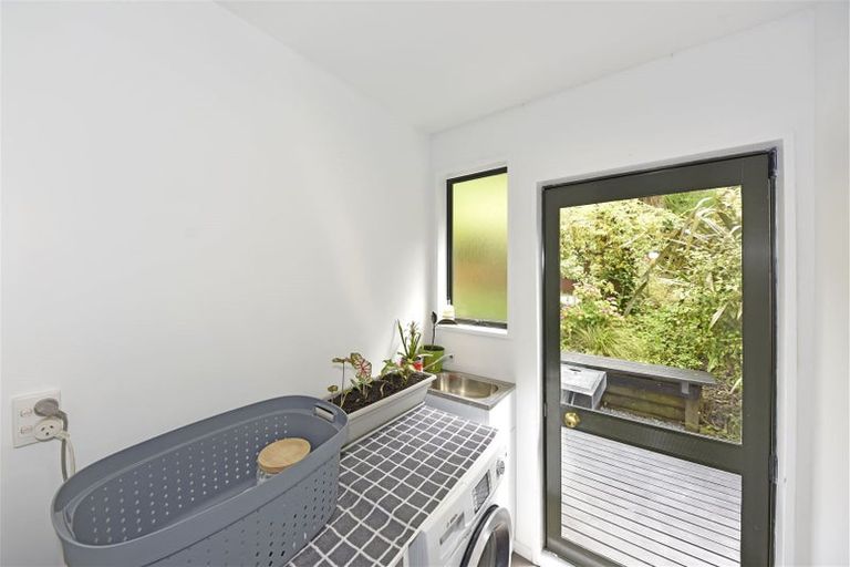 Photo of property in 16 Zephyr Terrace, Governors Bay, 8971