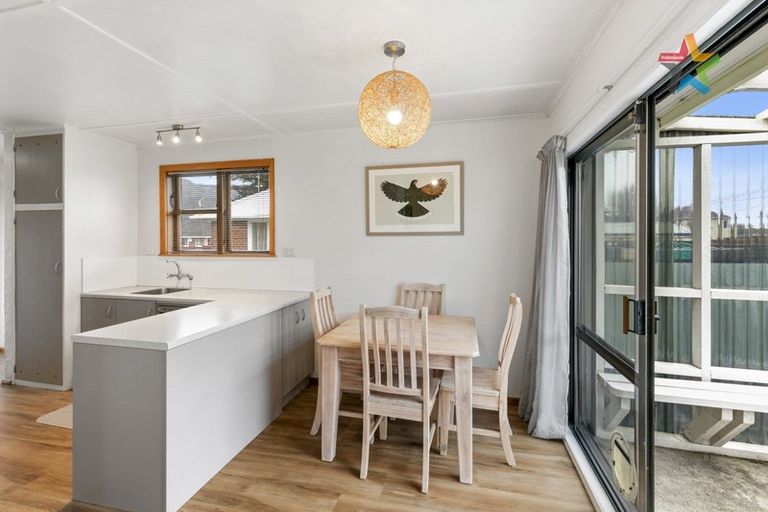 Photo of property in 71 Hewer Crescent, Naenae, Lower Hutt, 5011