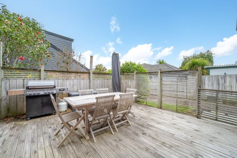 Photo of property in 4/72 Moore Street, Howick, Auckland, 2014