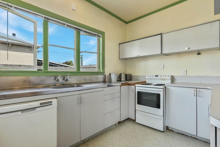 Photo of property in 110 Edinburgh Street, Spreydon, Christchurch, 8024