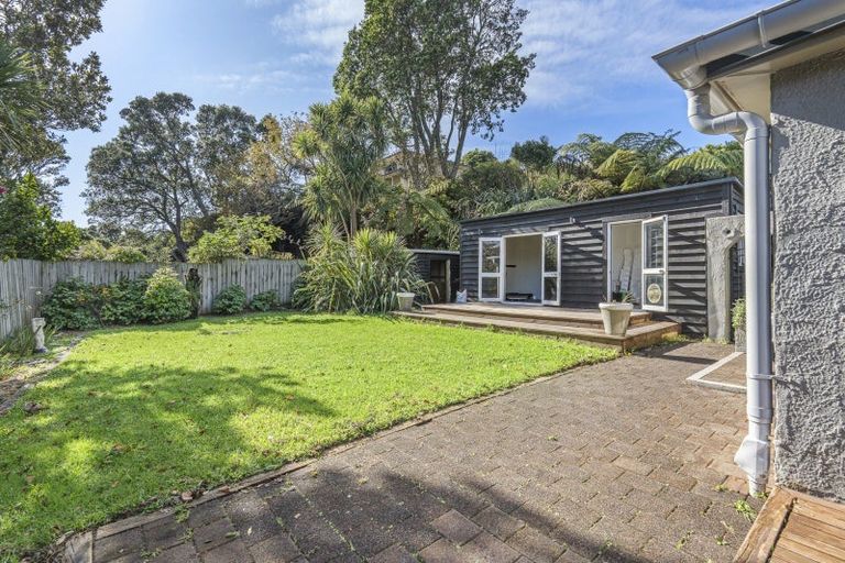 Photo of property in 20 Parris Street, Moturoa, New Plymouth, 4310