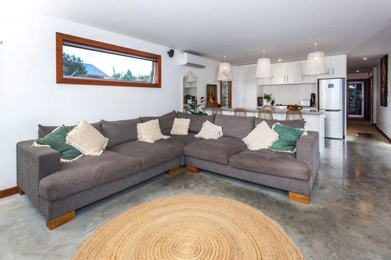 Photo of property in 1 Summer Lane, Tairua, 3508