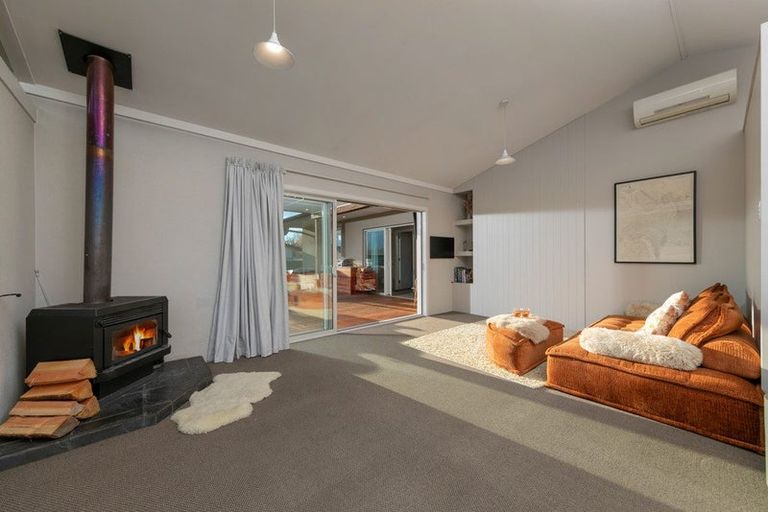 Photo of property in 165 Warren Street, Wanaka, 9305