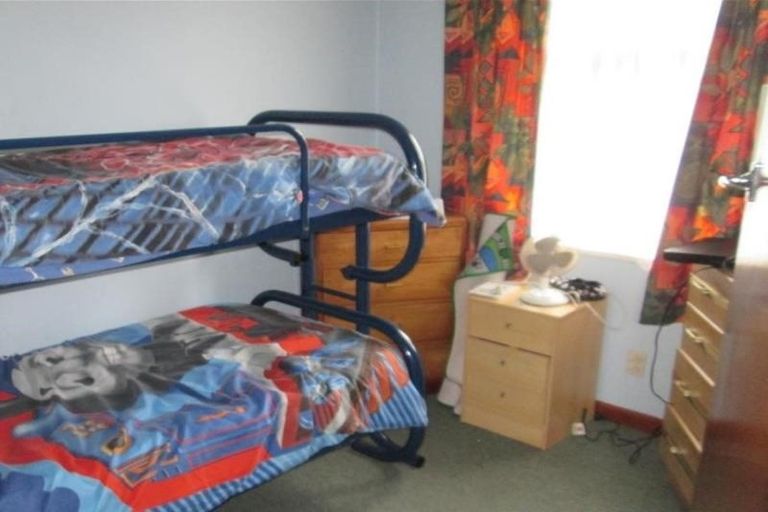 Photo of property in 17 Nikau Street, Stoke, Nelson, 7011