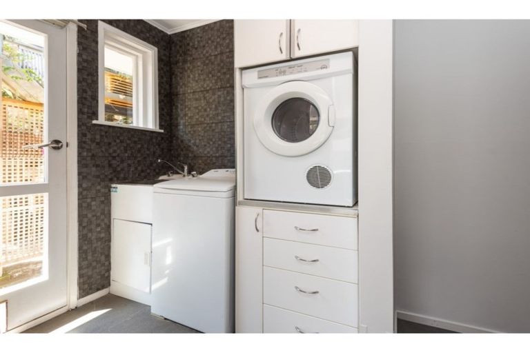 Photo of property in 4/50 Cranford Street, St Albans, Christchurch, 8014