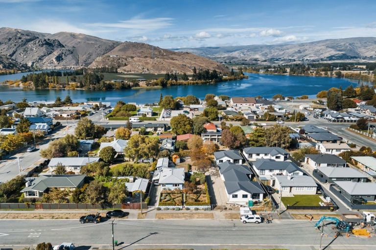 Photo of property in 30 Donegal Street, Cromwell, 9310