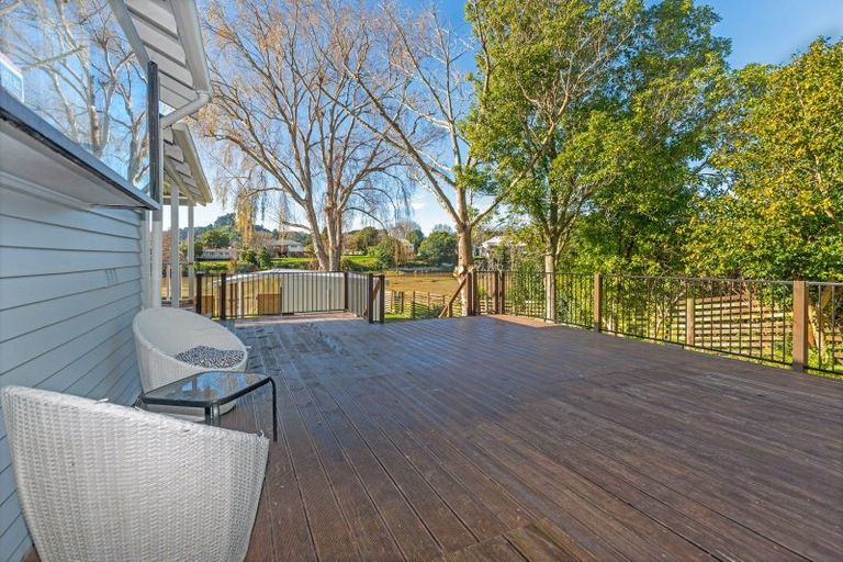 Photo of property in 2 Cobden Street, Gisborne, 4010