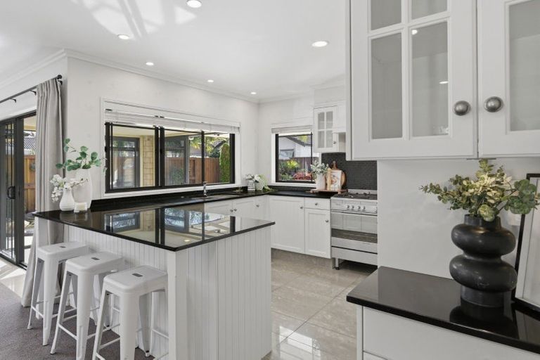 Photo of property in 52 Matemuri Drive, Papamoa Beach, Papamoa, 3118