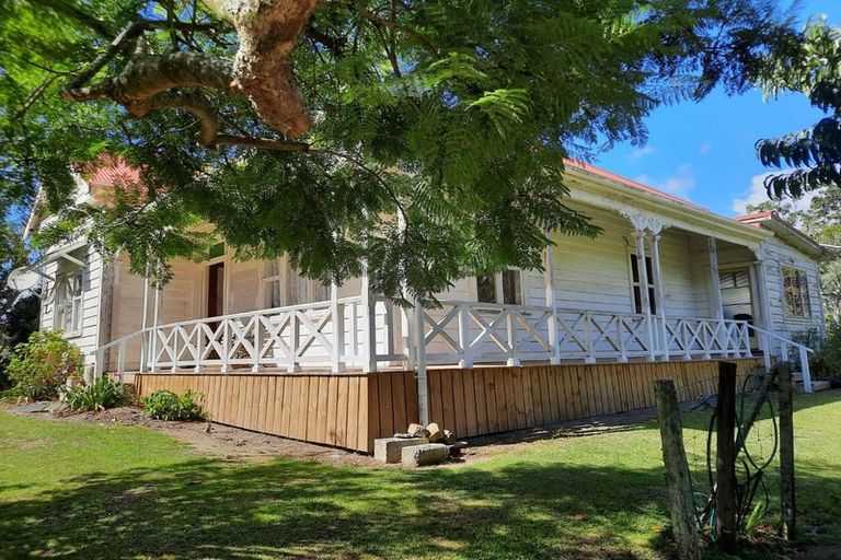 Photo of property in 84 Cove Road, Waipu, 0582