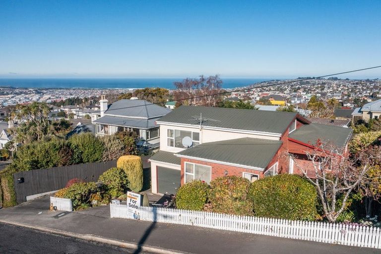 Photo of property in 12 Bellevue Street, Belleknowes, Dunedin, 9011