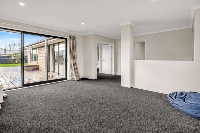 Photo of property in 10 Greenstone Street, Rolleston, 7614
