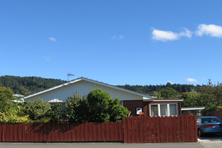 Photo of property in 38f1- Whitemans Road, Silverstream, Upper Hutt, 5019