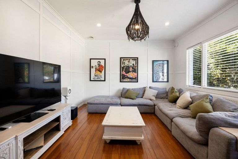 Photo of property in 54 Princes Street, Cambridge, 3434