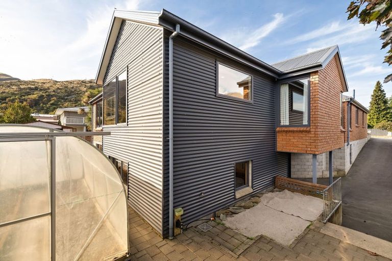 Photo of property in 17 Mcbride Street, Frankton, Queenstown, 9300