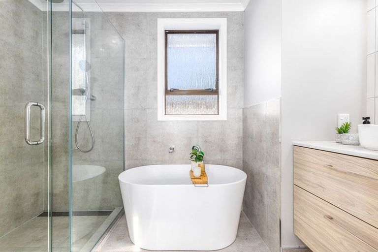 Photo of property in 4 Fincham Road, Raumati Beach, Paraparaumu, 5032