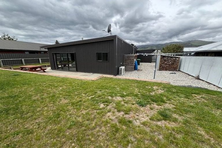 Photo of property in 41 Jollys Road, Cromwell, 9310