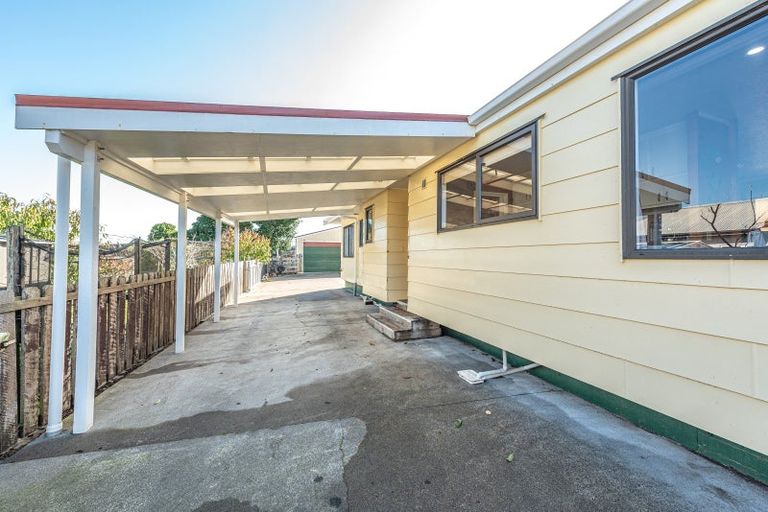 Photo of property in 49 Manuka Street, Castlecliff, Whanganui, 4501