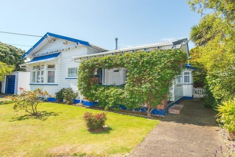Photo of property in 38 Moana Street, Whanganui East, Whanganui, 4500