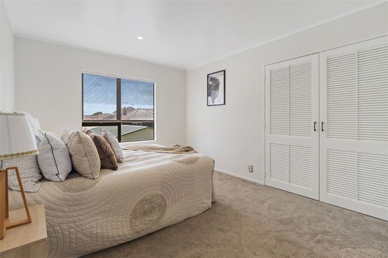 Photo of property in 2/8 Coates Road, Papatoetoe, Auckland, 2025