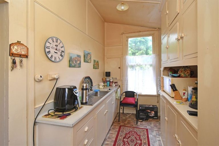 Photo of property in 424 Gloucester Street, Taradale, Napier, 4112