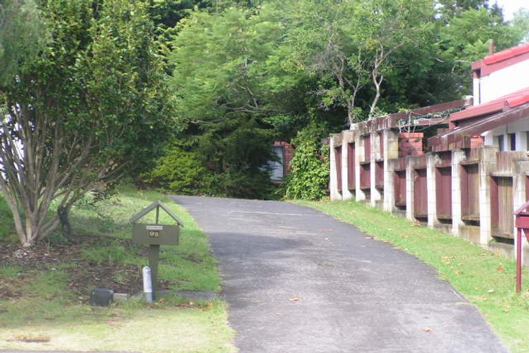 Photo of property in 94 Becroft Drive, Forrest Hill, Auckland, 0620