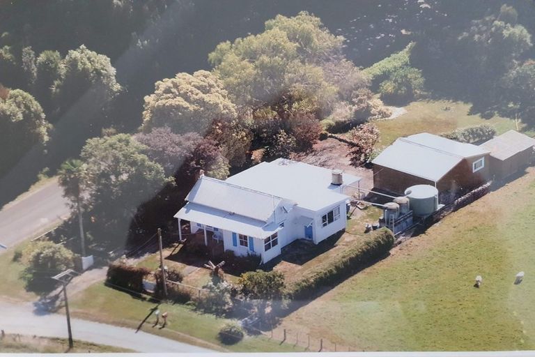 Photo of property in 1 Landsdowne Street, Clifton, Takaka, 7183
