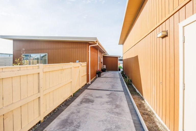 Photo of property in 3 Forbes Road, Foxton Beach, Foxton, 4815