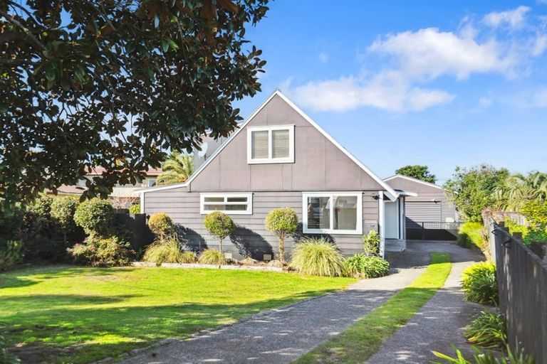 Photo of property in 161 Karewa Parade, Papamoa Beach, Papamoa, 3118