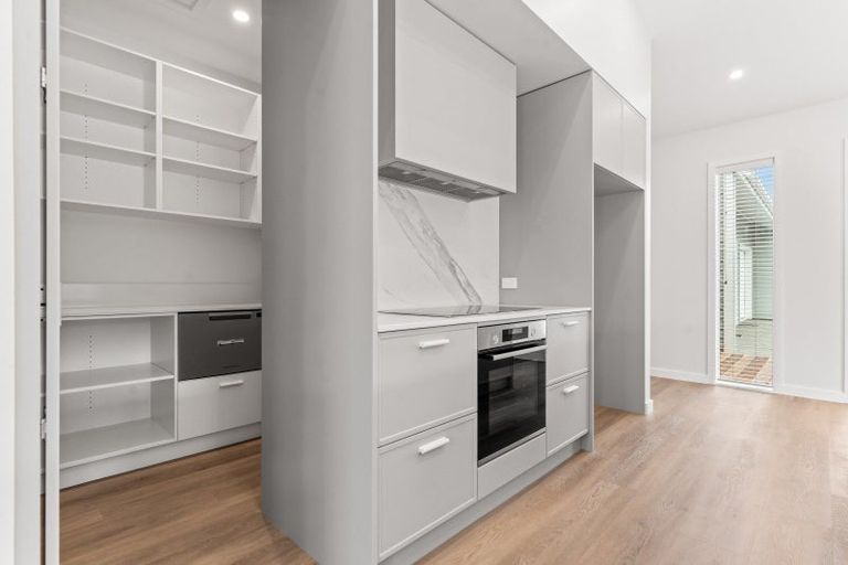 Photo of property in 38 Orchard Road, Greytown, 5712