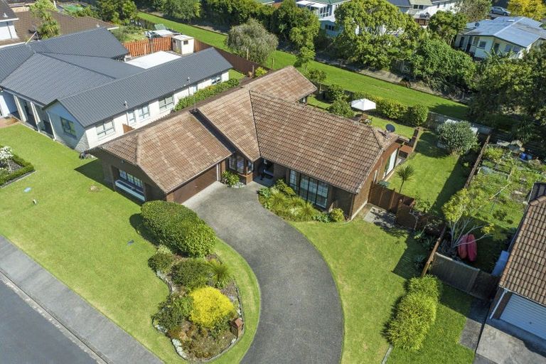 Photo of property in 33 Uppingham Crescent, Hillcrest, Auckland, 0627