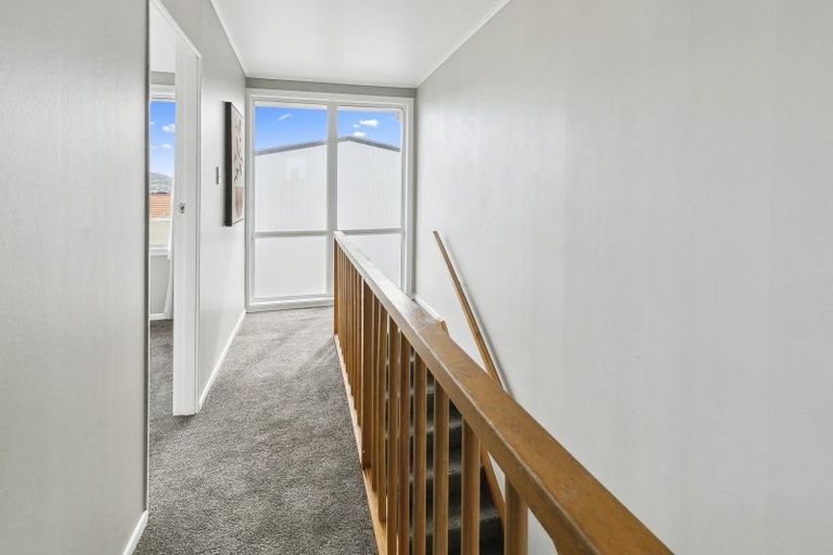 Photo of property in 55u6 Apu Crescent, Lyall Bay, Wellington, 6022