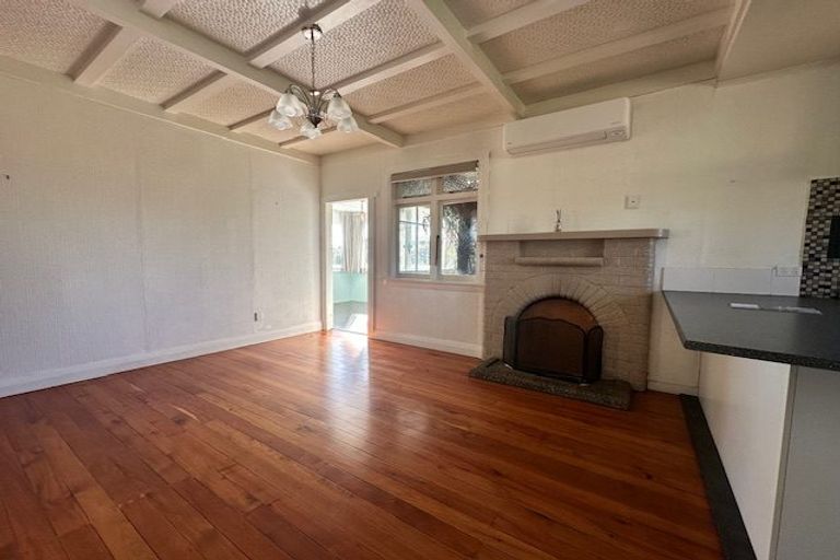 Photo of property in 45 Kitchener Road, Waiuku, 2123