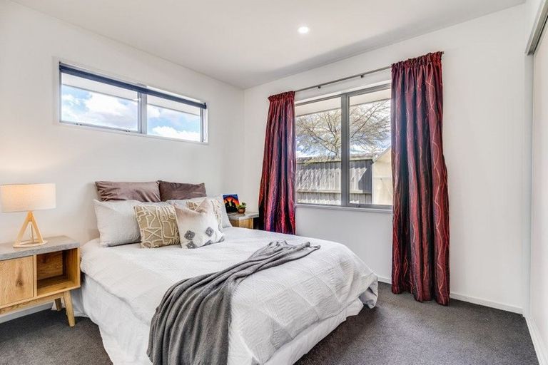 Photo of property in 14 Gosling Crescent, Halswell, Christchurch, 8025