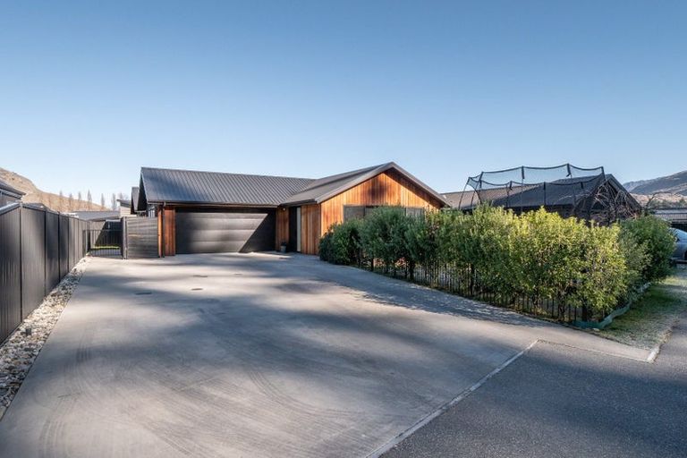 Photo of property in 7 Hicks Road, Lower Shotover, Queenstown, 9304