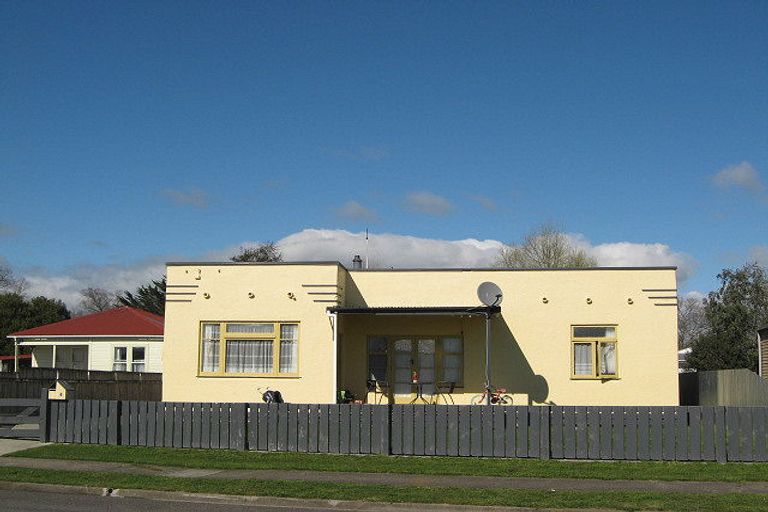 Photo of property in 8 Totara Street, Waipukurau, 4200