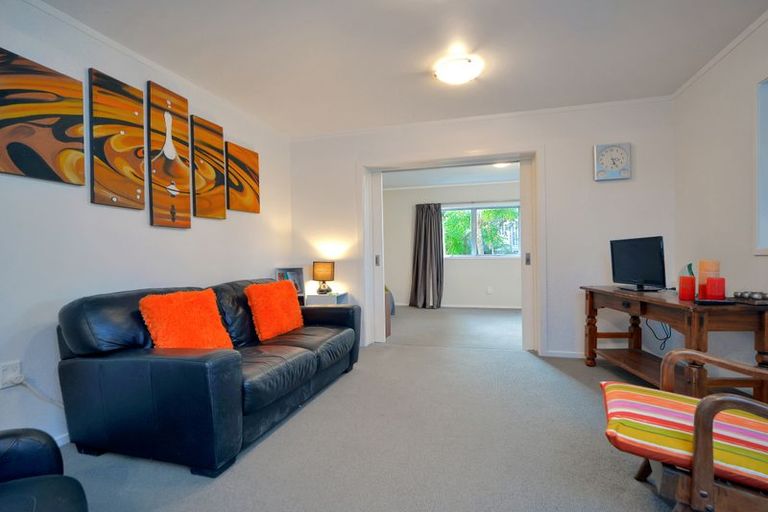 Photo of property in 48a Konini Road, Titirangi, Auckland, 0604